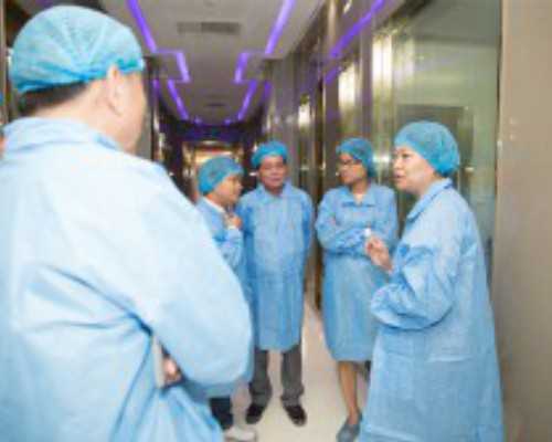 女性不排卵就无法受孕，到底该拿它怎么办？