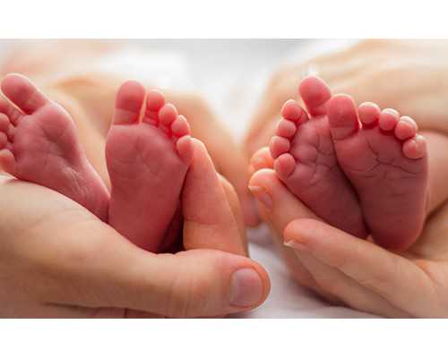 宝宝吃母乳成都助孕妈妈头疼怎么办