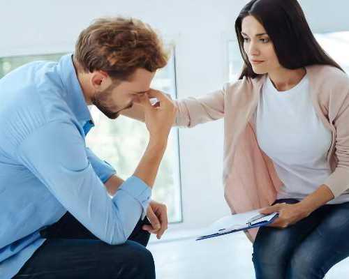 宝宝断奶成都助孕妈妈涨奶怎么办